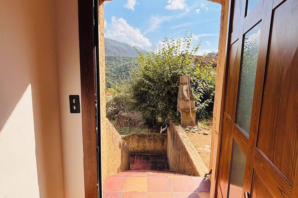 A Casa di Babo in Serriera, Parco naturale regionale della Corsica