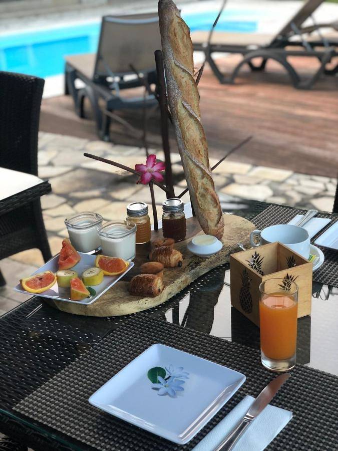 Maison d’hôte pour 4 personnes, avec terrasse ainsi que jardin et piscine dans Punaauia - 4