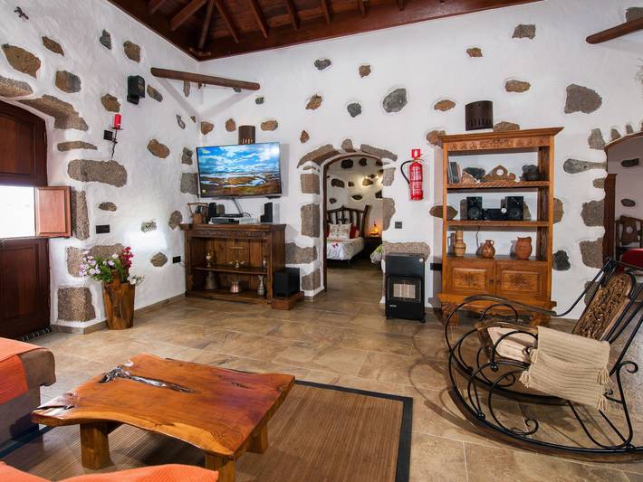 Casa rural para 6 personas, con jardín y balcón en Tinajo - 4