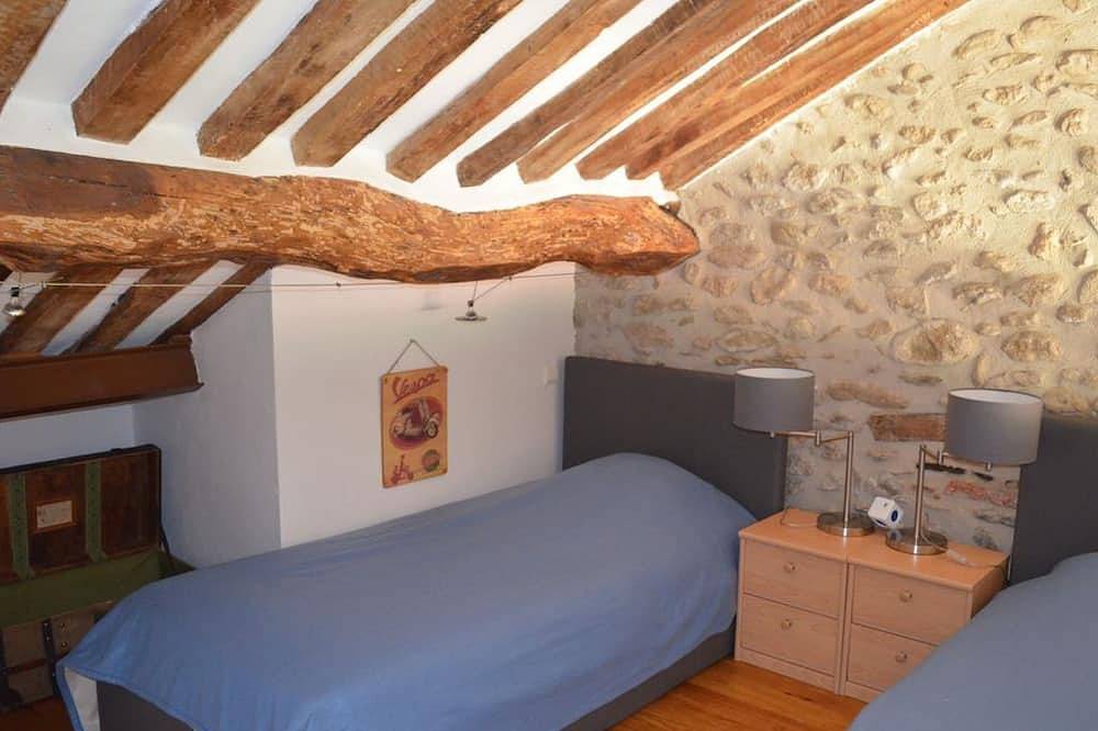 Appartement entier, Le Loft  - Appartement 6 pers., climatisés, piscine partagée, Wifi in Laroque-des-Albères, Région de Céret