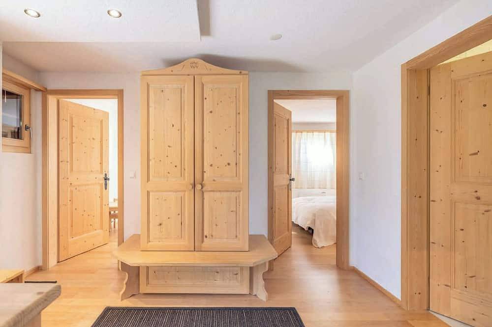 Ganze Wohnung, Alprüüsch, Obersaxen-Misanenga, (Obersaxen), 34155B in Obersaxen, Obersaxen-Mundaun