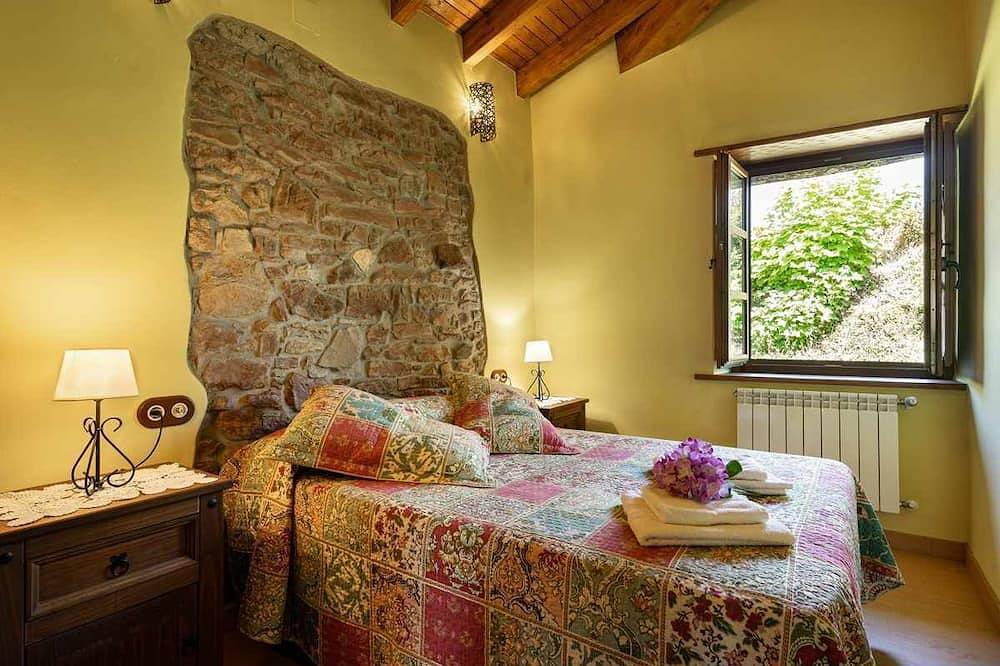 Celada 1 Rural Apartment in Villaviciosa, Costa Verde (Spain)