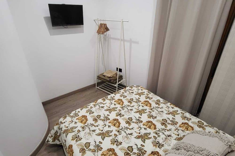 Moorish house with charm and history recently renovated with all services in La Zubia, Granada Province