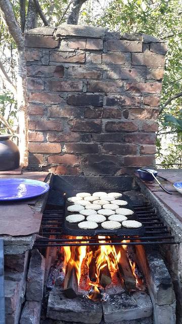Log Cabin for 12 Guests in Flathead National Forest, Picture 1