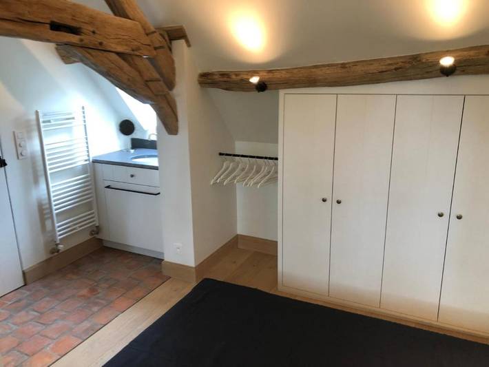 Location de vacances pour 2 personnes, avec vue ainsi que piscine et jardin à Magny-Cours - 4