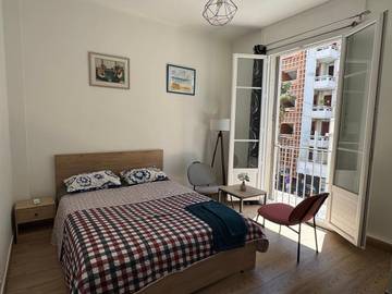 Gîte pour 3 personnes, avec vue dans Port De Toulon