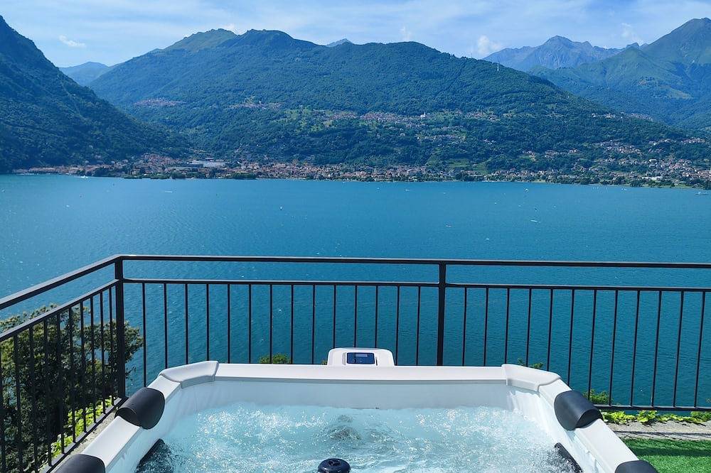 Laguna Blu - Dream Villa with panoramic Jacuzzi on Lake Como in Olgiasca, Colico