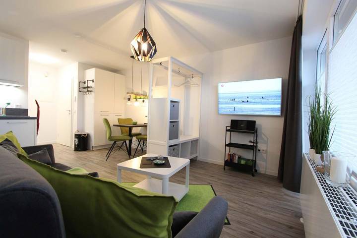 Ferienwohnung für 2 Personen, mit Balkon und Garten sowie Sauna in Kellenhusen, Südliche Ostseeküste