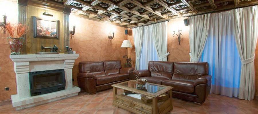 Hotel para 4 personas, con jacuzzi y terraza en Provincia de Guadalajara - 4