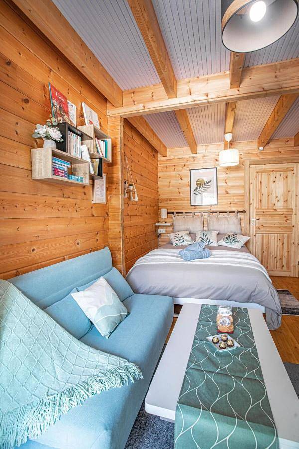 Gîte pour 3 personnes, avec Balcon ainsi que Terrasse et Jardin à Saint-Genis-les-Ollières