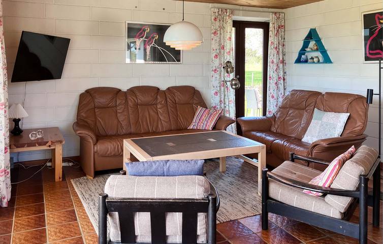 Ferienhaus für 6 Personen mit Terrasse in Hundested, Hovedstaden