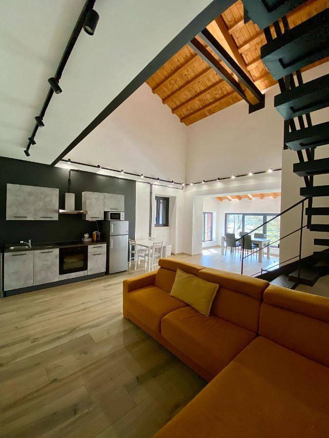 Appartamento per 7 persone, con Terrazza e Giardino a Valmontone