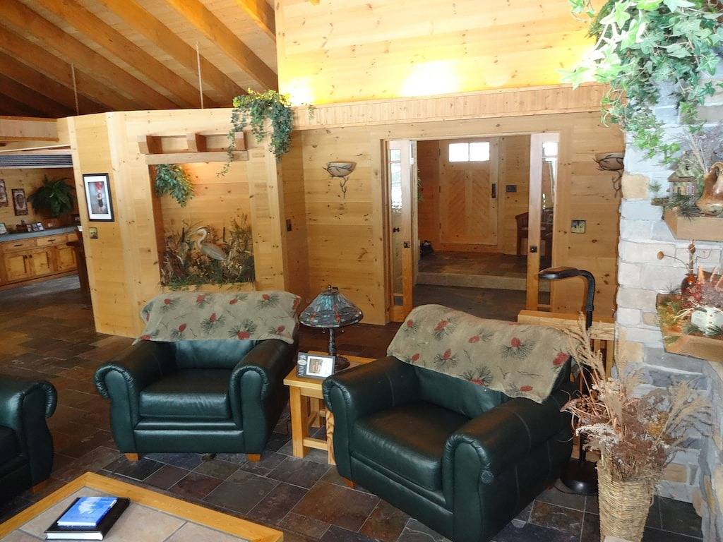 Forest Gardens Getaway ist ein Bed & Breakfast im schönen Up! in Gogebic County
