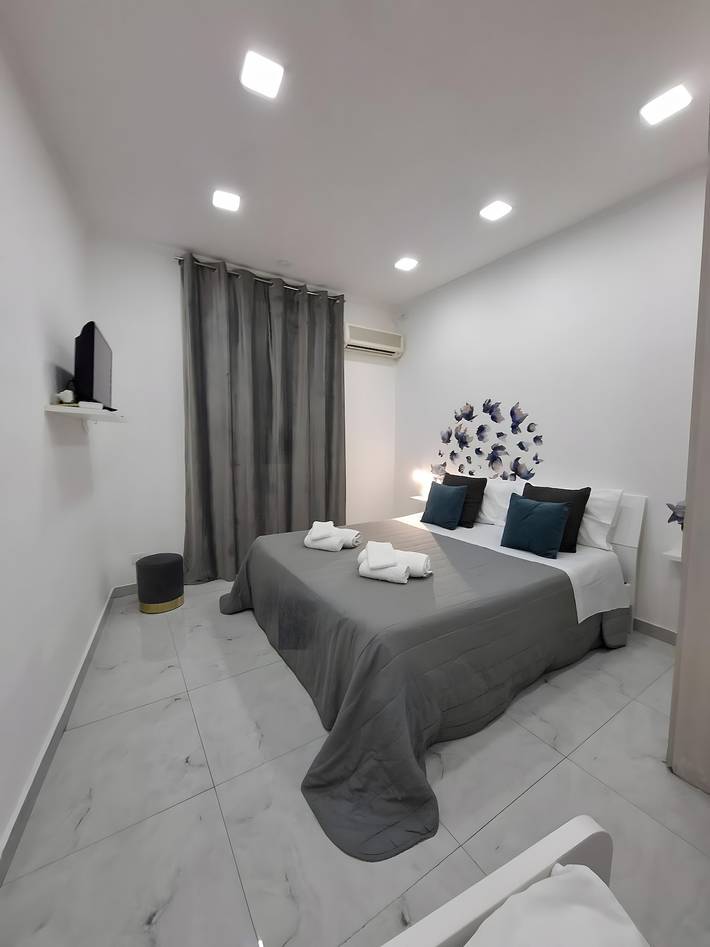 Apartament wakacyjny dla 4 osób, z balkon w Katania