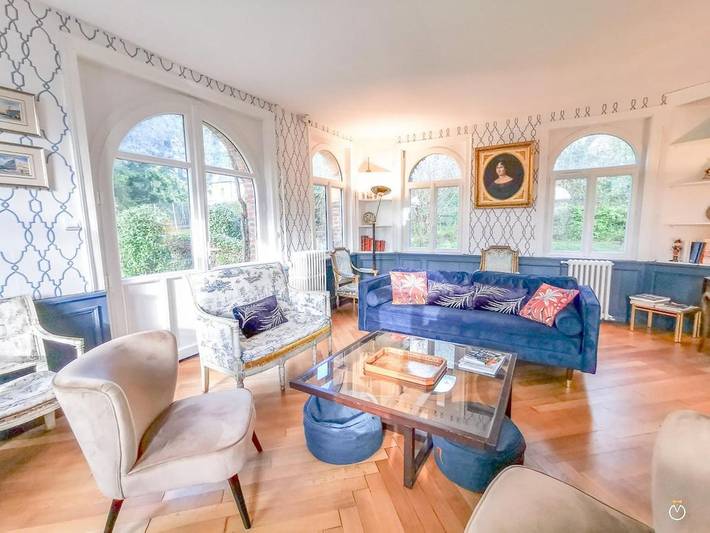 Location de vacances pour 11 personnes, avec Terrasse ainsi que Jardin et Vue à Les Authieux-sur-Calonne