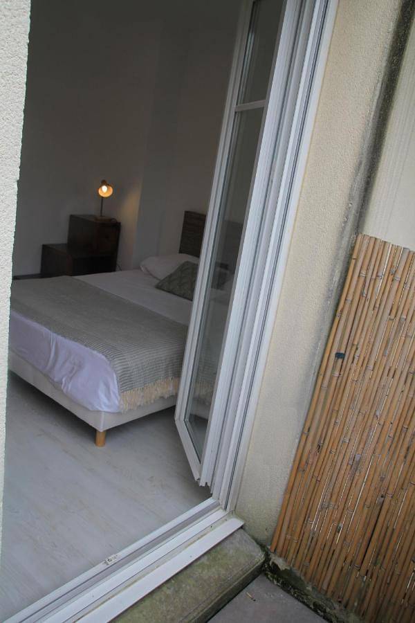 Gîte pour 14 personnes, avec balcon à Chessy - 4