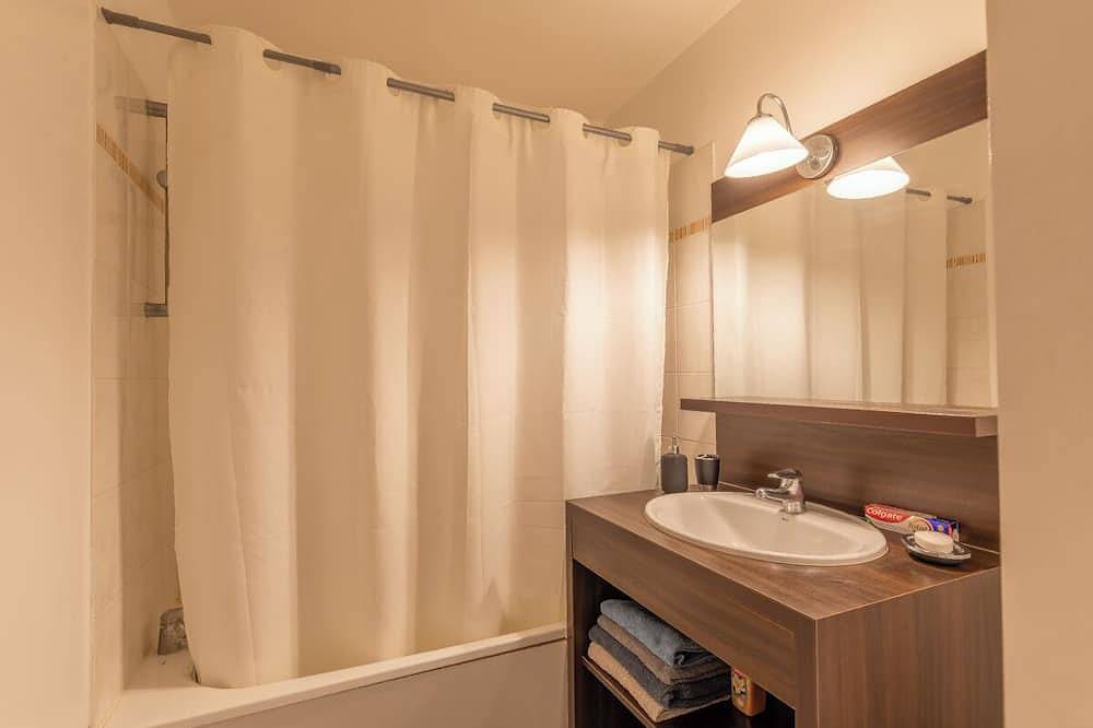 Ganze Wohnung, Disneyland Paris Studio 36m2 Avec Parking et Netflix in Montévrain, Seine-et-Marne