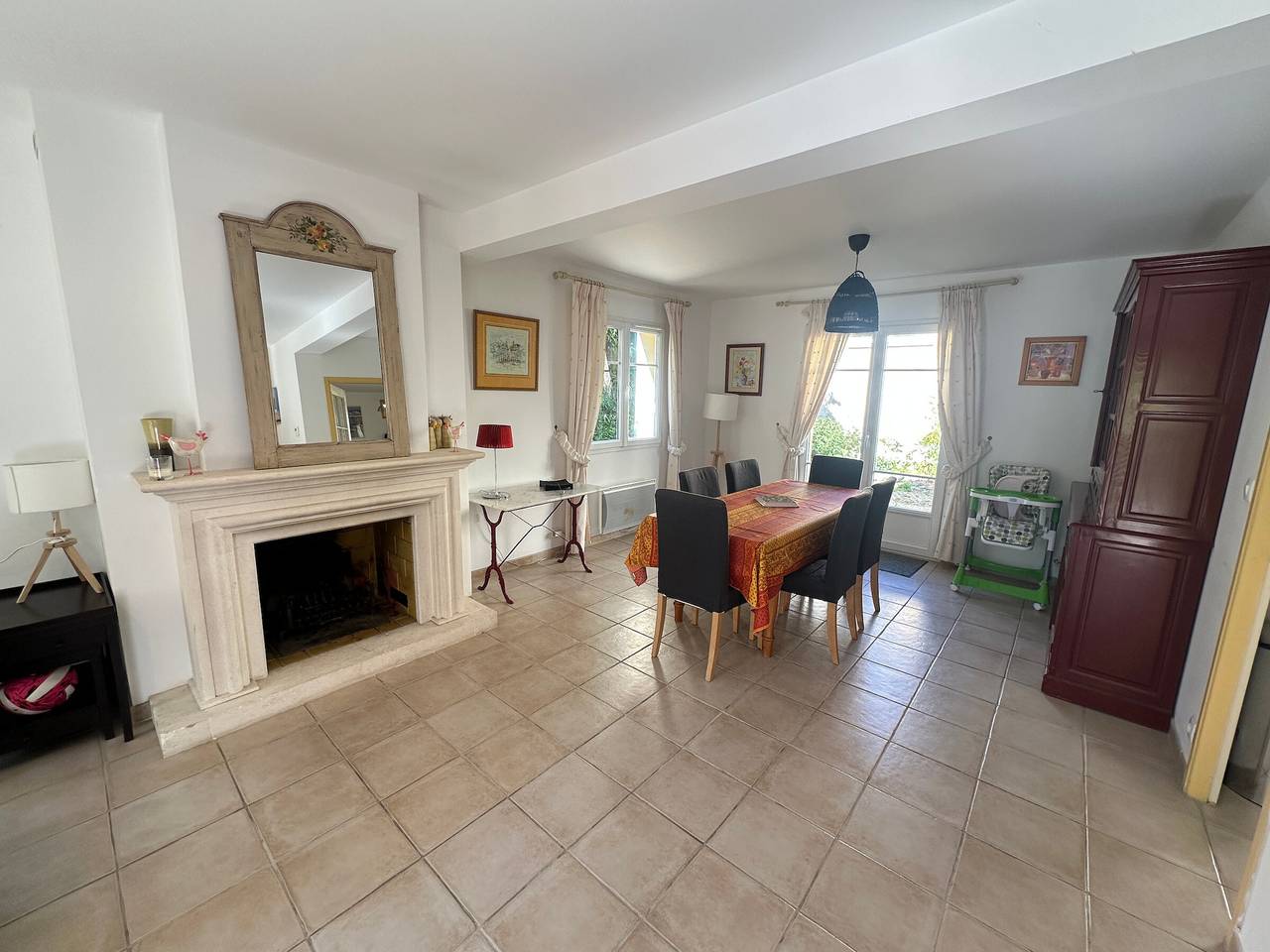 Grande Villa avec Jardin, Proche Plage et Centre de Villers-sur-Mer in Villers-sur-Mer, Région de Lisieux