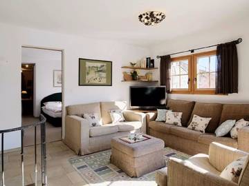 Villa for 18 Guests in La Punt-Chamues-ch, Grisons, Picture 4