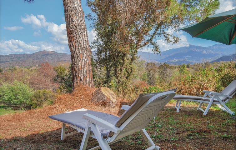 Location de vacances pour 5 personnes, avec terrasse, animaux acceptés à Calcatoggio - 4