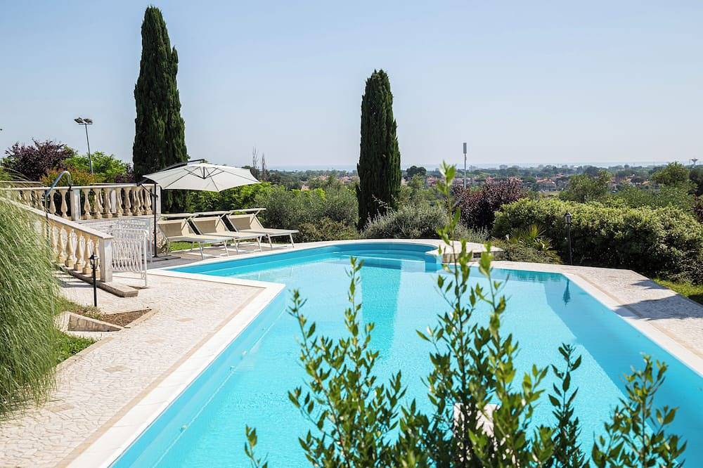 Portion of Villa with Pool in Misano Adriatico, Rimini Province