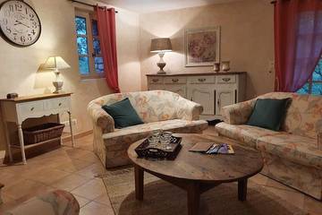 Gîte pour 4 Personnes dans Roussillon, Parc naturel régional du Luberon, Photo 4