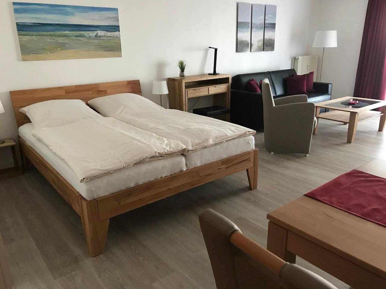 Ganze Wohnung, 1- Raumappartement mit Balkon Seeseite in Wendtorfer Strand, Stein