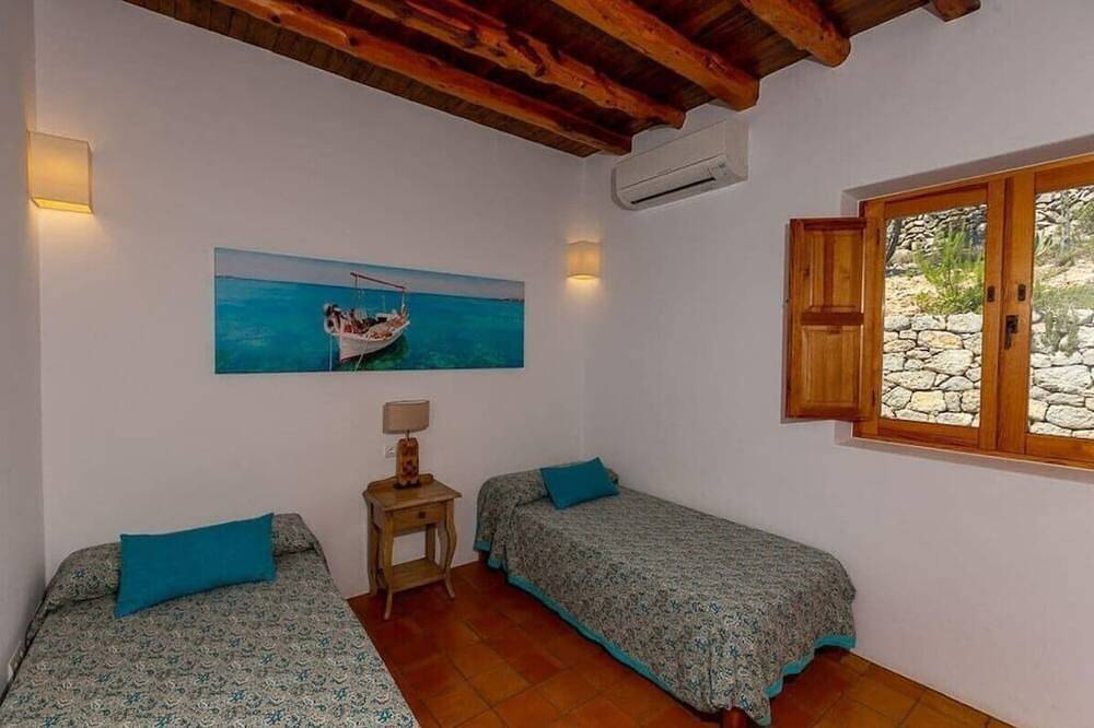 Can Pau Cozy countryside family home with pool, sea view and views to Formentera in Sant Carles de Peralta, Santa Eulària des Riu