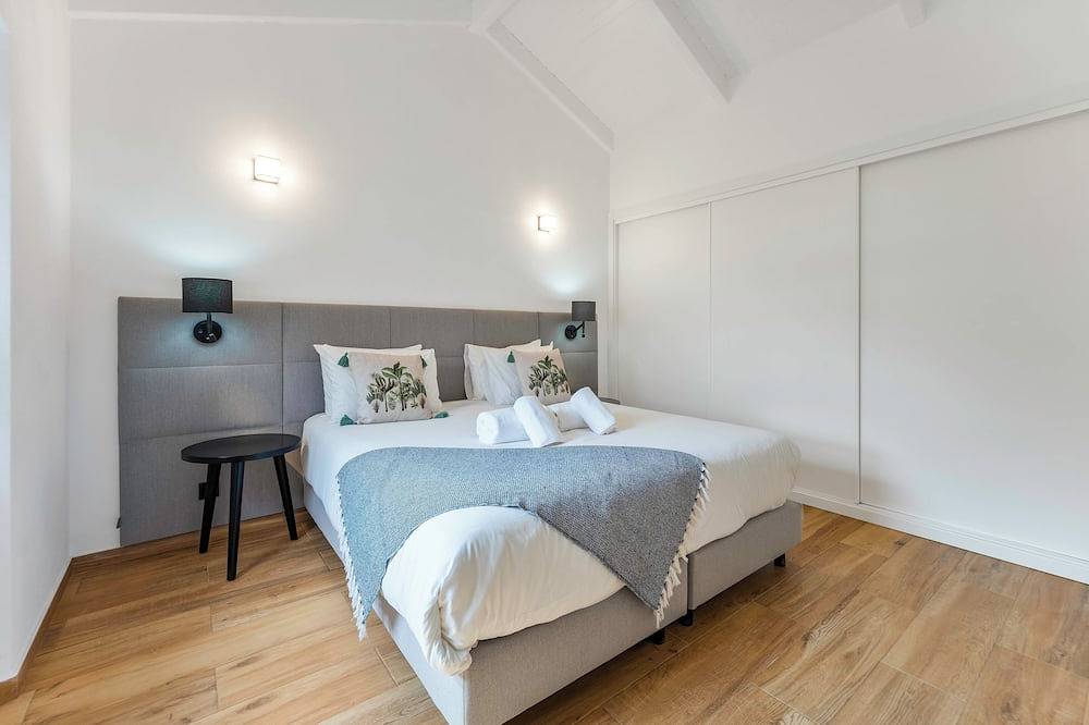 Beautiful 2 Bedroom Ocean Front House In São Jorge,  Azores - Mamba in São Jorge