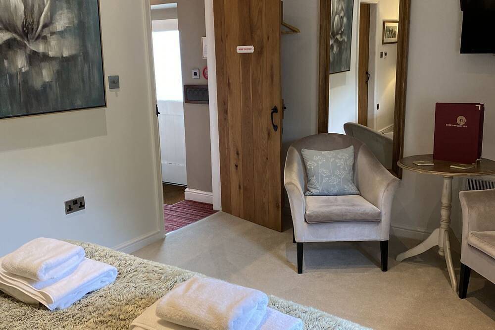 Brosterfield Suite - sleeps 2 guests  in 1 bedroom in Eyam, Derbyshire