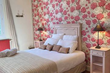 Chambre d’hôte pour 2 personnes, avec piscine à Lamarque