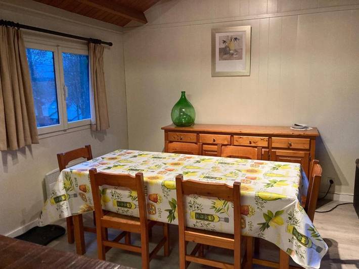 Gîte pour 6 personnes, avec jardin et vue, animaux acceptés à Rendeux - 3
