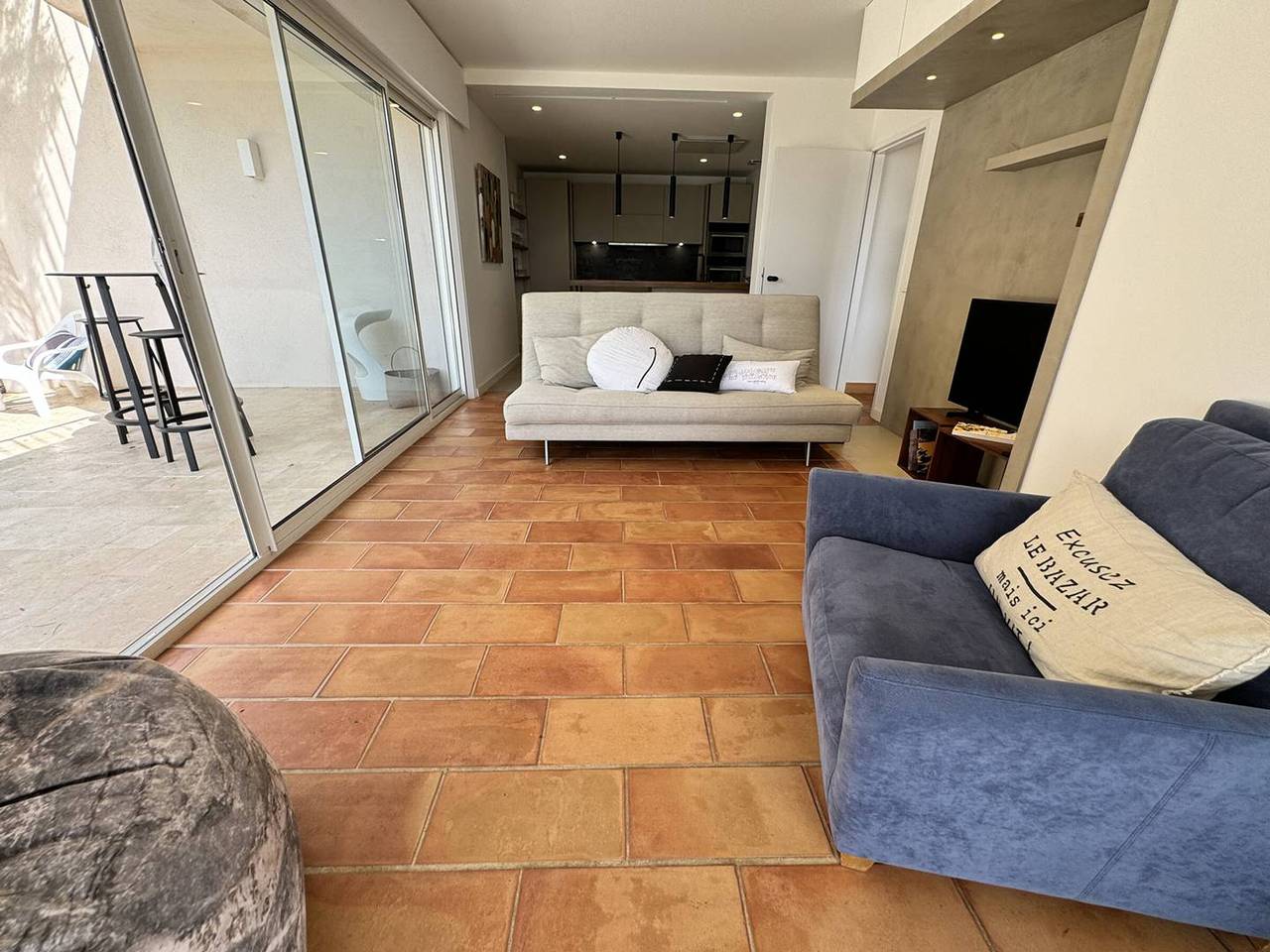 Ganze Wohnung, Renovierte Villa nahe Gigaro-Strand, Meerblick, Terrasse in Gigaro, La Croix-Valmer