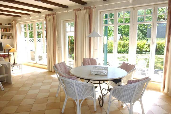 Ferienhaus für 7 Personen, mit Sauna und Garten sowie Whirlpool und Terrasse, mit Haustier in Wittenbeck