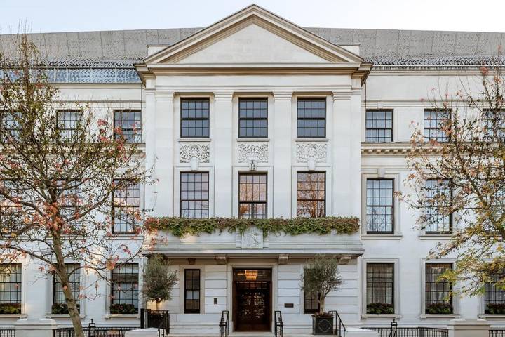 Aparthotel para 4 pessoas, com Piscina em Londres