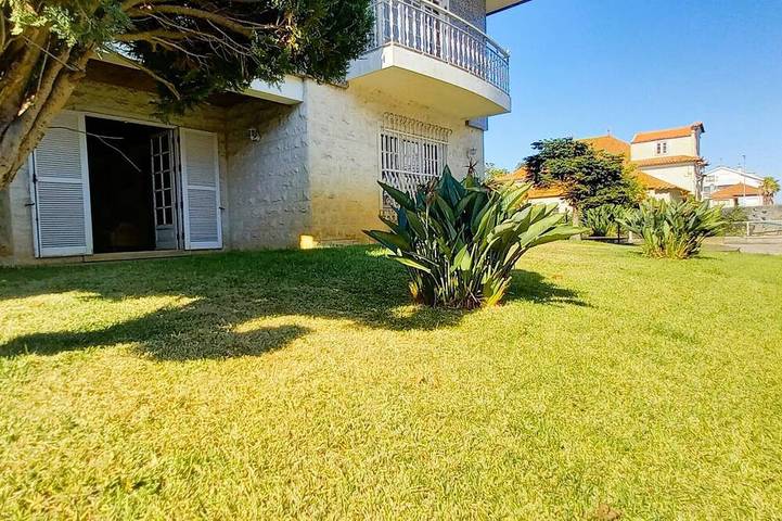 Chalet para 8 personas, con jardín y jacuzzi - 1