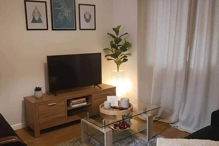 Apartment for 4 people, with balcony in Northampton