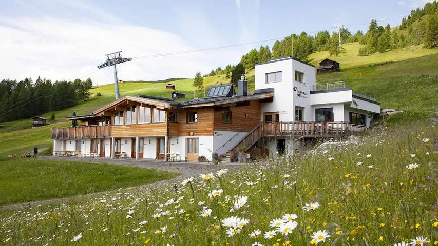 Ferienwohnung für 6 Personen, mit Terrasse und Garten - 1
