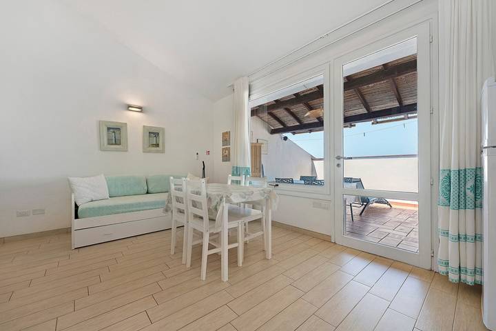 Holiday Home 'Love Sant'elmo' with Sea View, Wi-Fi and Air Conditioning in Sant'Elmo, Castiadas