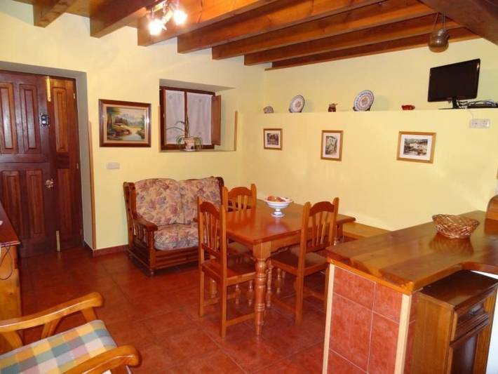 Casa rural para 3 personas, con jardín, Se admiten mascotas en Ribadesella - 4