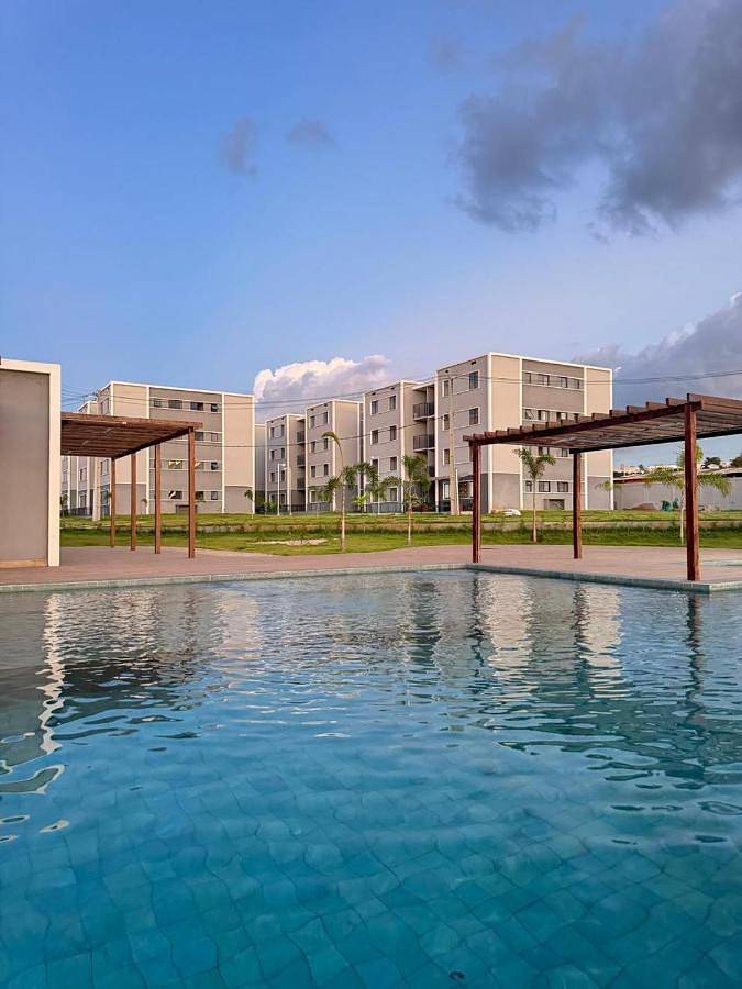 Casas e apartamentos de temporada para 4 pessoas, com piscina e jardim e ainda balcão em Juazeiro do Norte