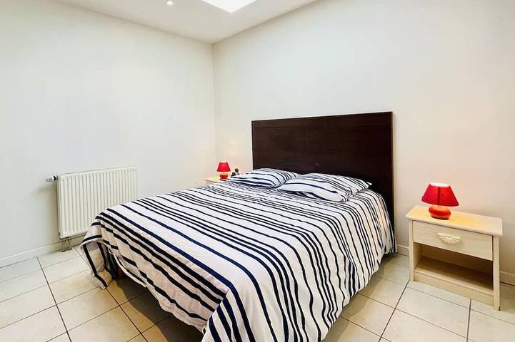 Gîte pour 2 personnes, avec jardin dans Bains-les-Bains - 2