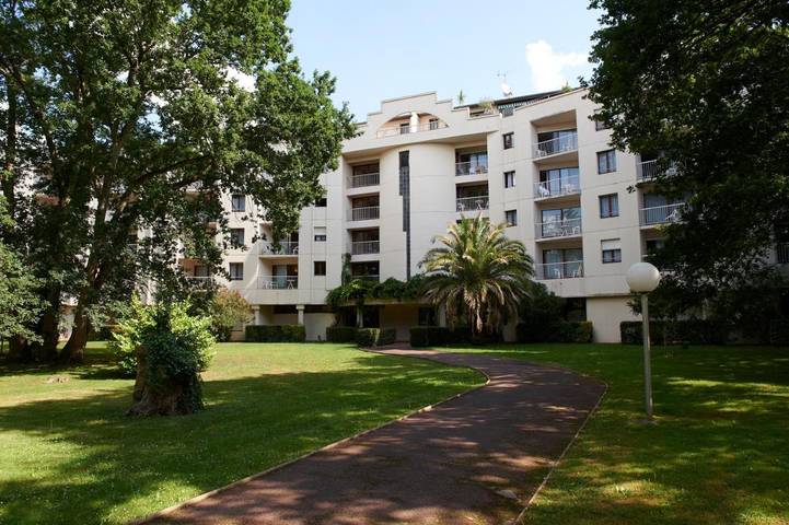 Location de vacances pour 2 personnes, avec Balcon et Terrasse dans Thermes des Chenes (Saint-Paul-les-Dax)