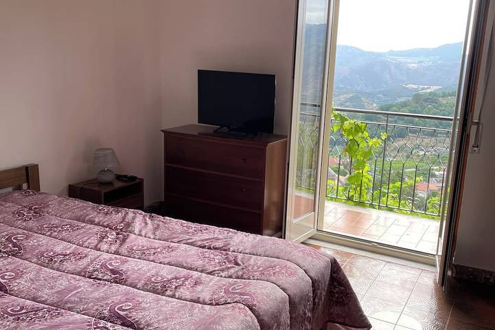 Appartement entier, Sicile, vue panoramique, Sicile, vue panoramique in Montagnareale, Province de Messina