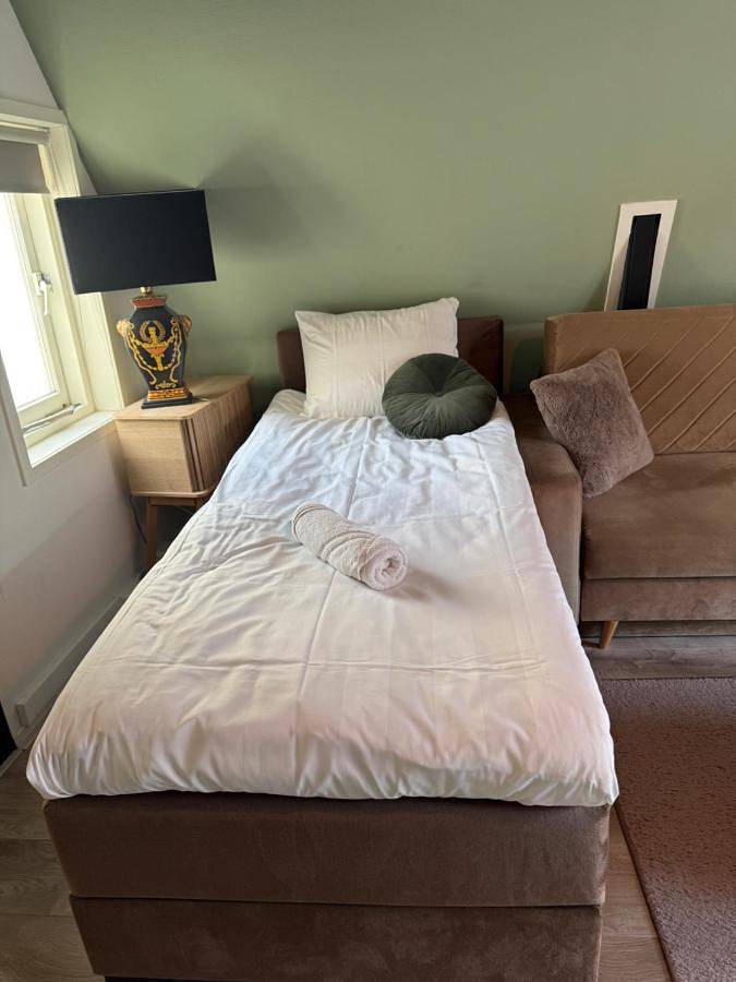 Gîte pour 5 personnes, avec jardin ainsi que vue et terrasse à Lisse - 3