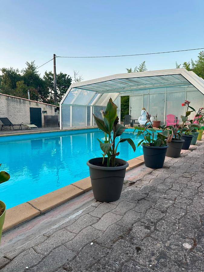 Ferienhaus für 15 Personen, mit Ausblick und Garten sowie Pool, mit Haustier - 1
