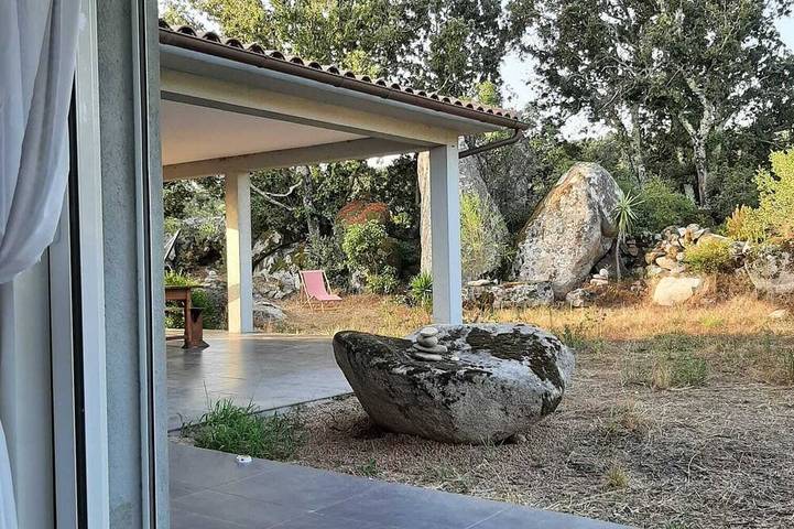 Villa für 6 Personen, mit Terrasse und Garten - 1