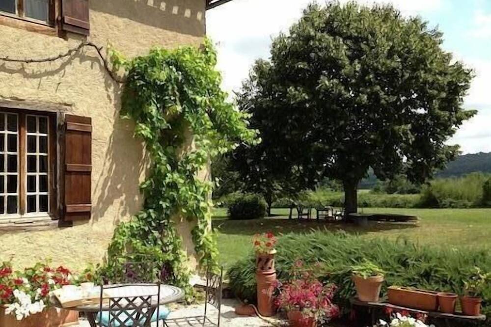 Charmante ferme rénovée avec de Vues d'inspiration pour artistes in Cizos, Hautes-Pyrénées