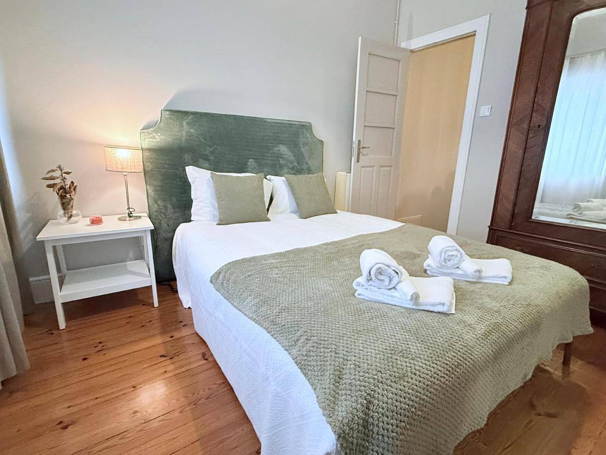 Three-Bedroom Villa in Cedofeita, Πόρτο