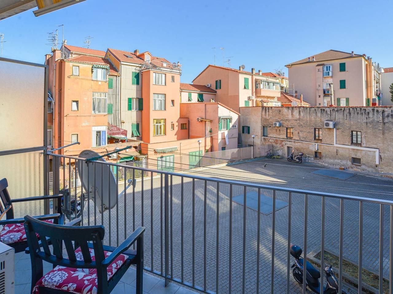 Appartamento intero, Casa Biba in Vado Ligure, Riviera di Ponente